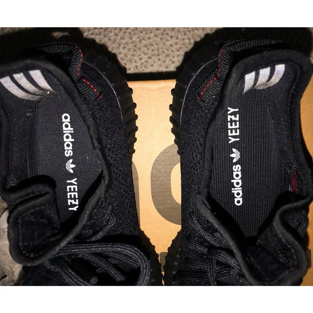 YEEZY - Picture 4 of 12